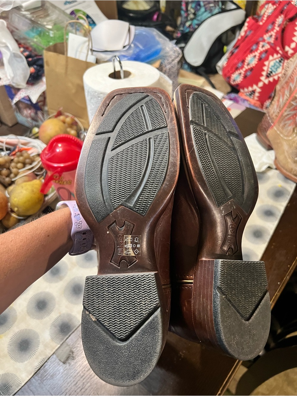 Ariat Brown Leather Western Cowboy Boots with Embroidered Shaft - Picture 3 of 3